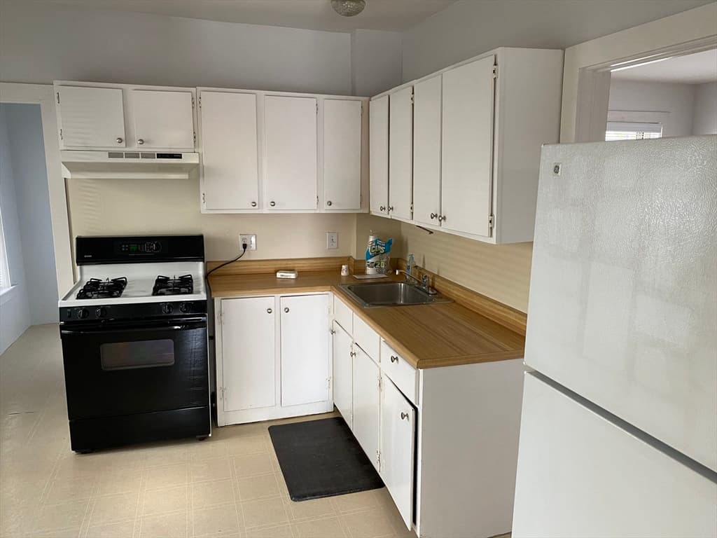 460 Watertown St, Newton MA 02460 photo 7
