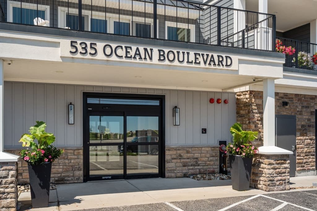 535 Ocean Blvd # 403, Hampton NH 03842 photo 4