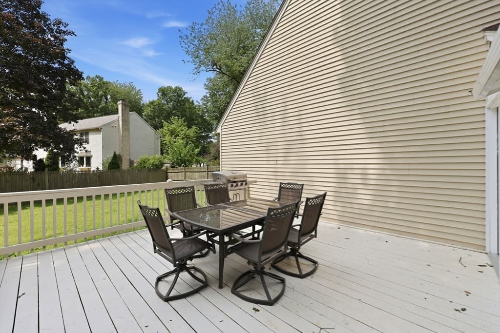 471 Porter Rd, East Longmeadow MA 01028 photo 27