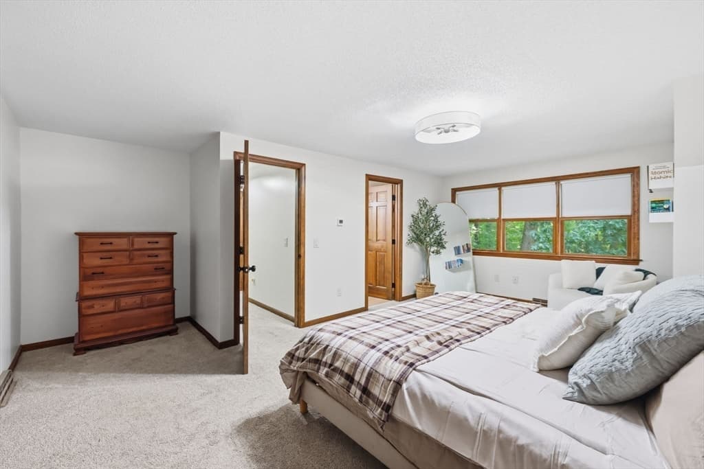 471 Porter Rd, East Longmeadow MA 01028 photo 18