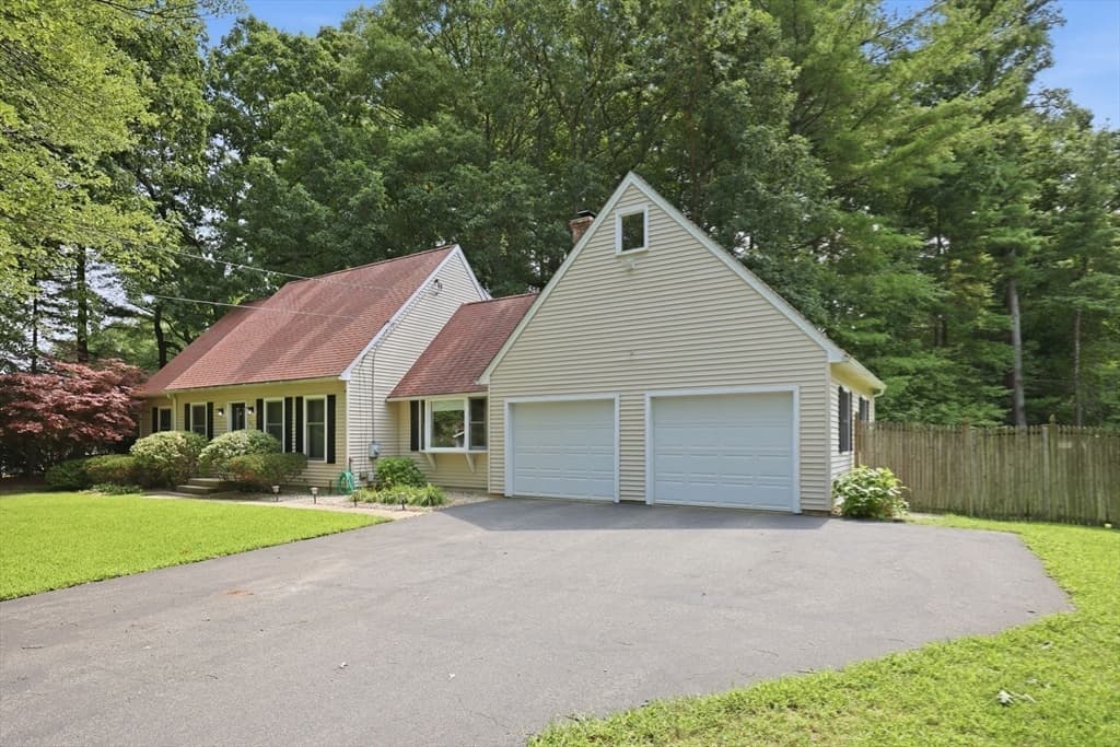 471 Porter Rd, East Longmeadow MA 01028 photo 31
