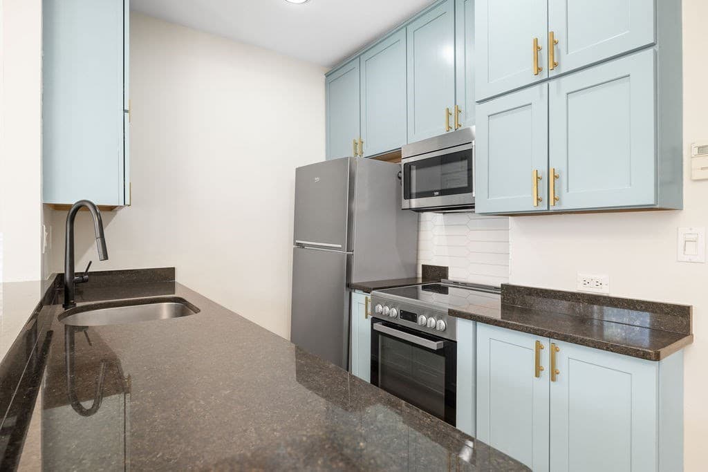 Condominium at 36 Bradford St # 2, Boston MA 02118, photo 2 of 21