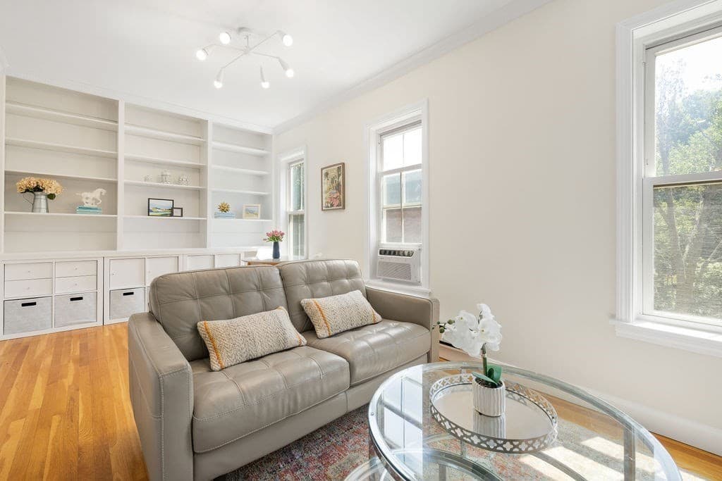 Condominium at 36 Bradford St # 2, Boston MA 02118, photo 6 of 21