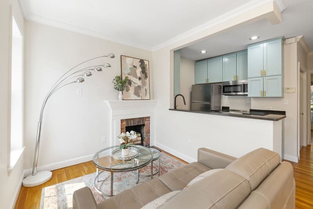 Condominium at 36 Bradford St # 2, Boston MA 02118, photo 5 of 21
