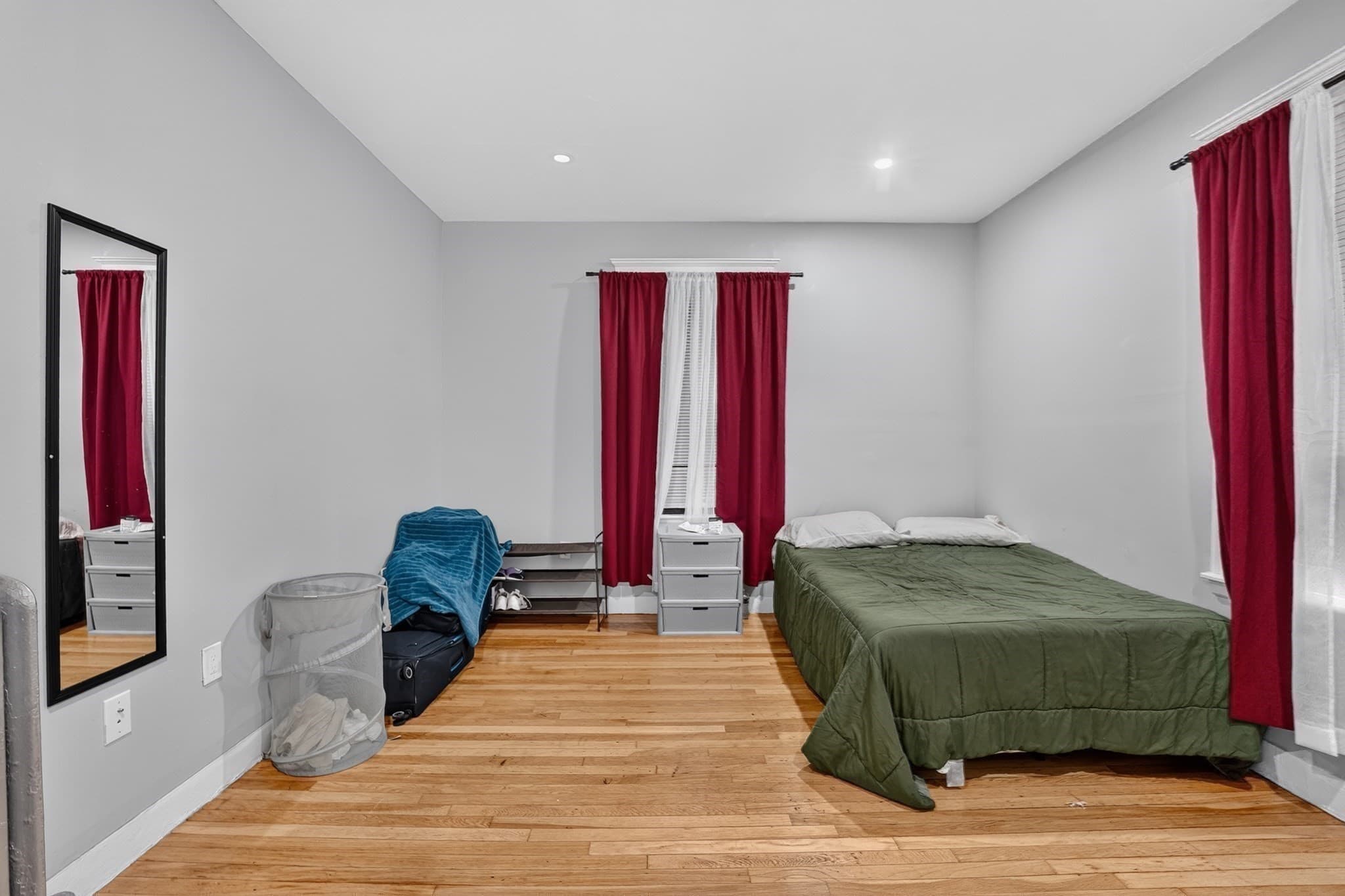 3 Family - 3 Units Up/Down at 31 Middleton, Boston MA 02124, photo 10 of 29
