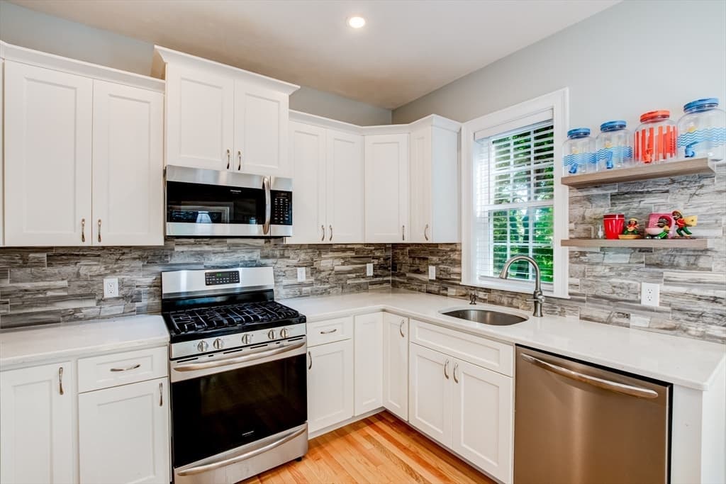 658 Massachusetts Ave # 3, Lunenburg MA 01462 photo 3
