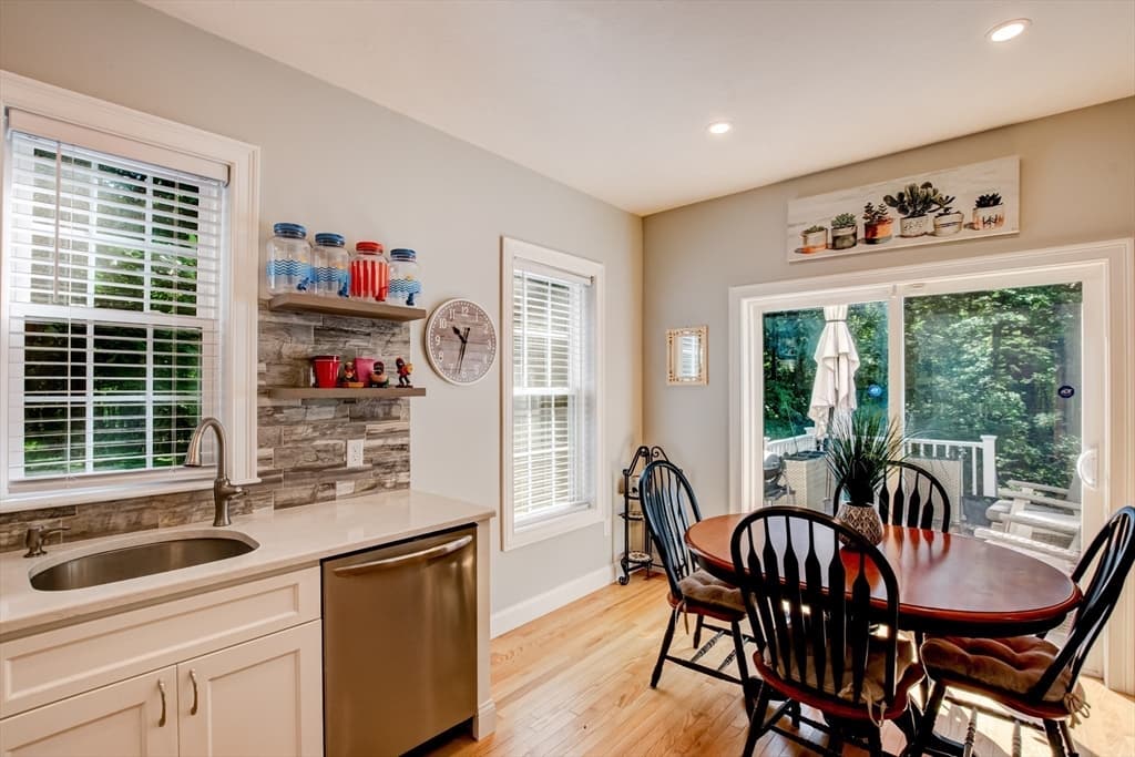 658 Massachusetts Ave # 3, Lunenburg MA 01462 photo 4