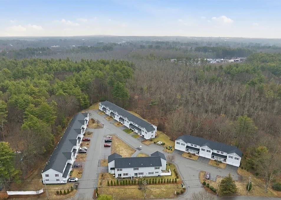90 Rangeway Rd # 303, Billerica MA 01862