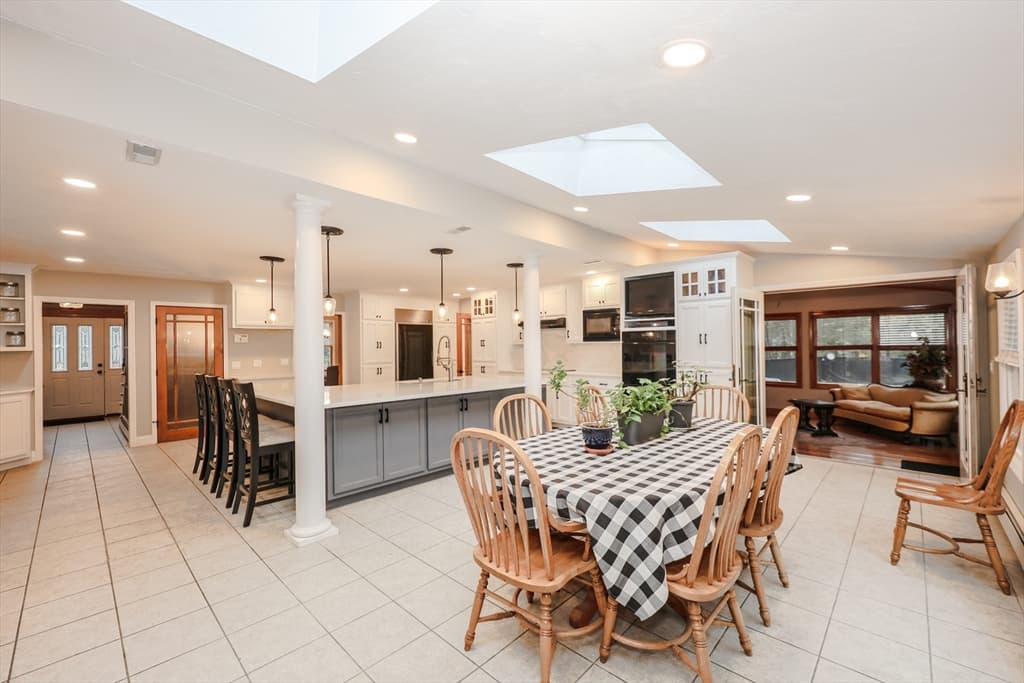 Single Family Residence at 25 Autumn Rd, Wrentham MA 02093, Wrentham, photo 15 of 42