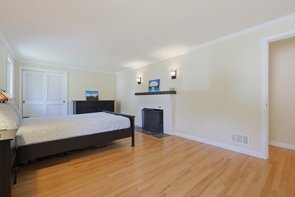71 Carpenter Rd, Walpole MA 02081 photo 18