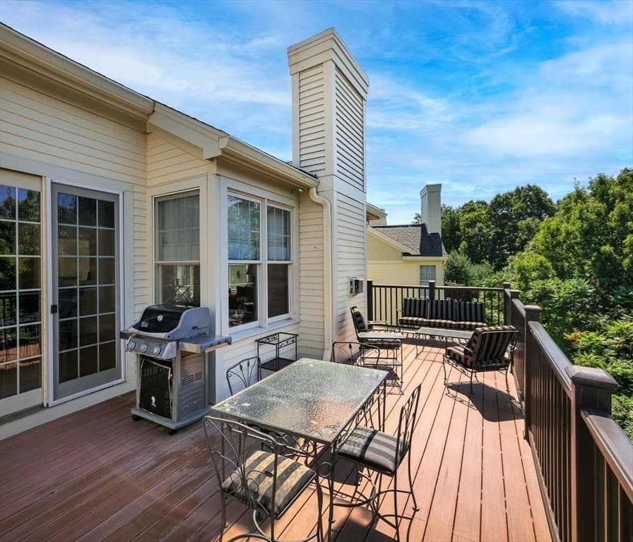 69 Carriage Hill Circle # 69, Southborough MA 01772 photo 33
