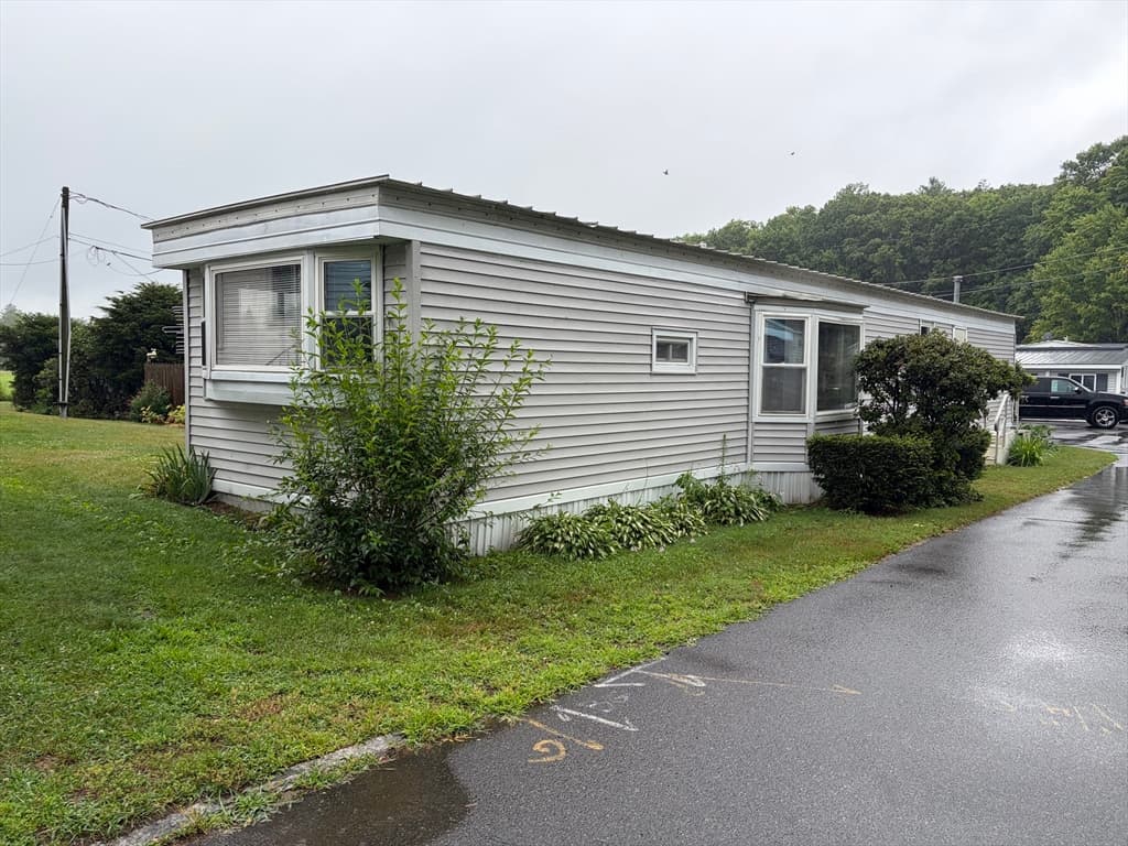 139 West # 1, Hatfield MA 01038