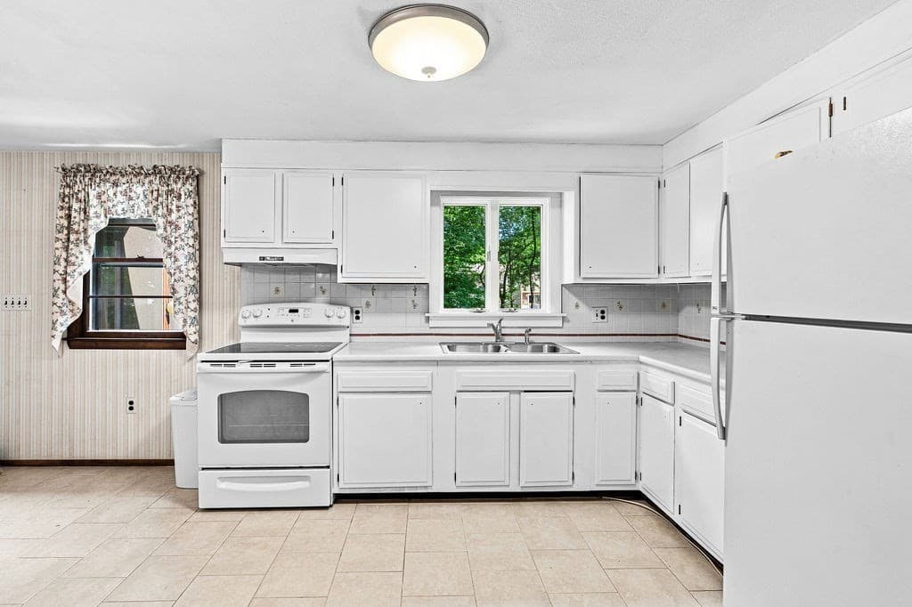 62 Purchase Street, Carver MA 02330 photo 20