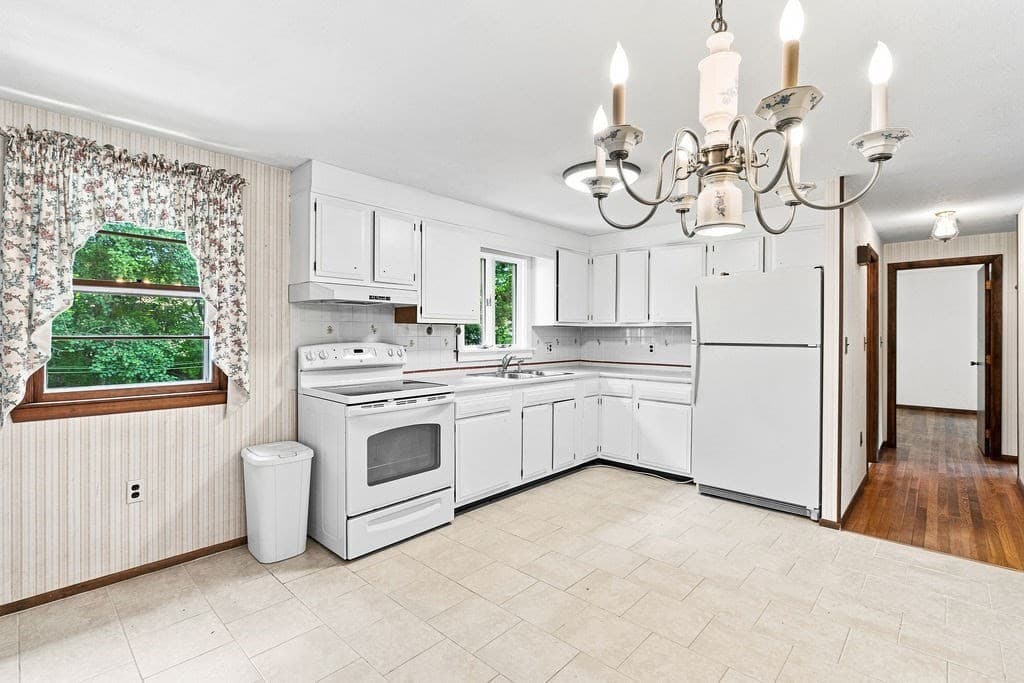 62 Purchase Street, Carver MA 02330 photo 19