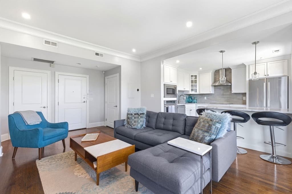 23 Bay State Road # 4, Boston MA 02215 photo 12