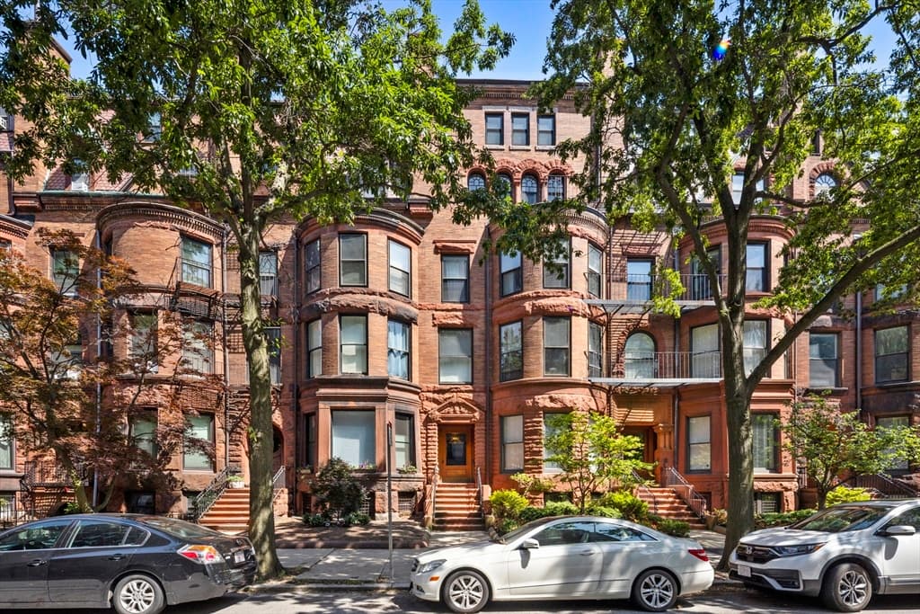 23 Bay State Road # 4, Boston MA 02215 photo 35
