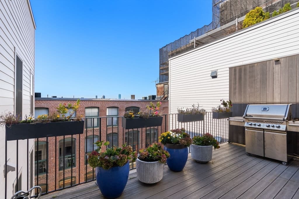 621 East 1st Street # D3, Boston MA 02127 photo 13