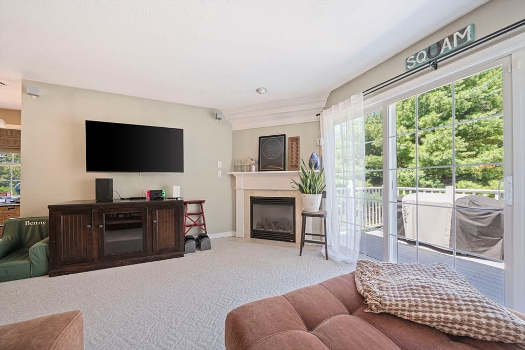 222 Tamarack Lane # 222, Abington MA 02351 photo 3