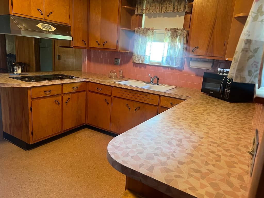 33 Dewey, Methuen MA 01844 photo 11