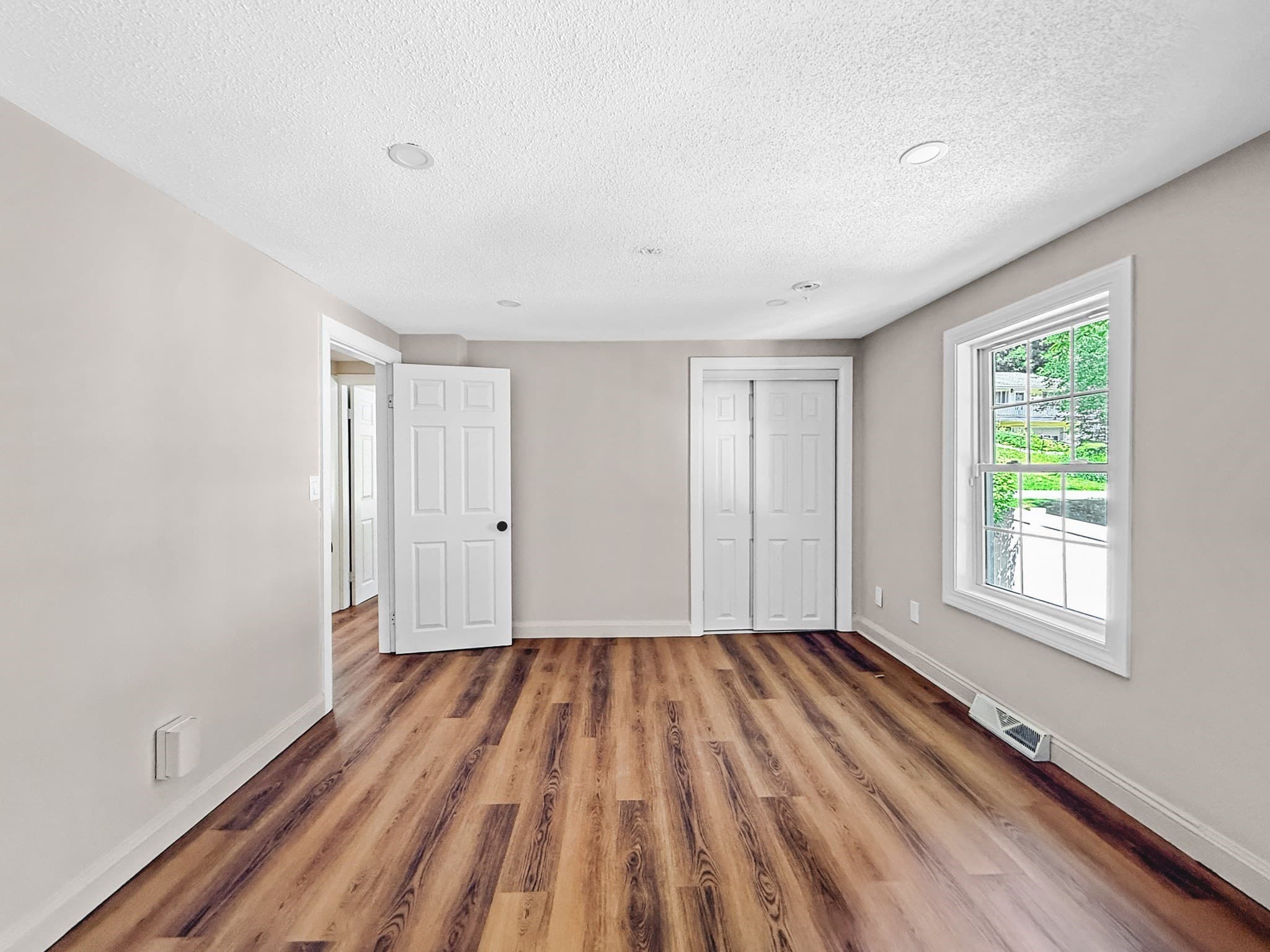 Single Family Residence at 89 Goodale St, Haverhill MA 01830, photo 27 of 36