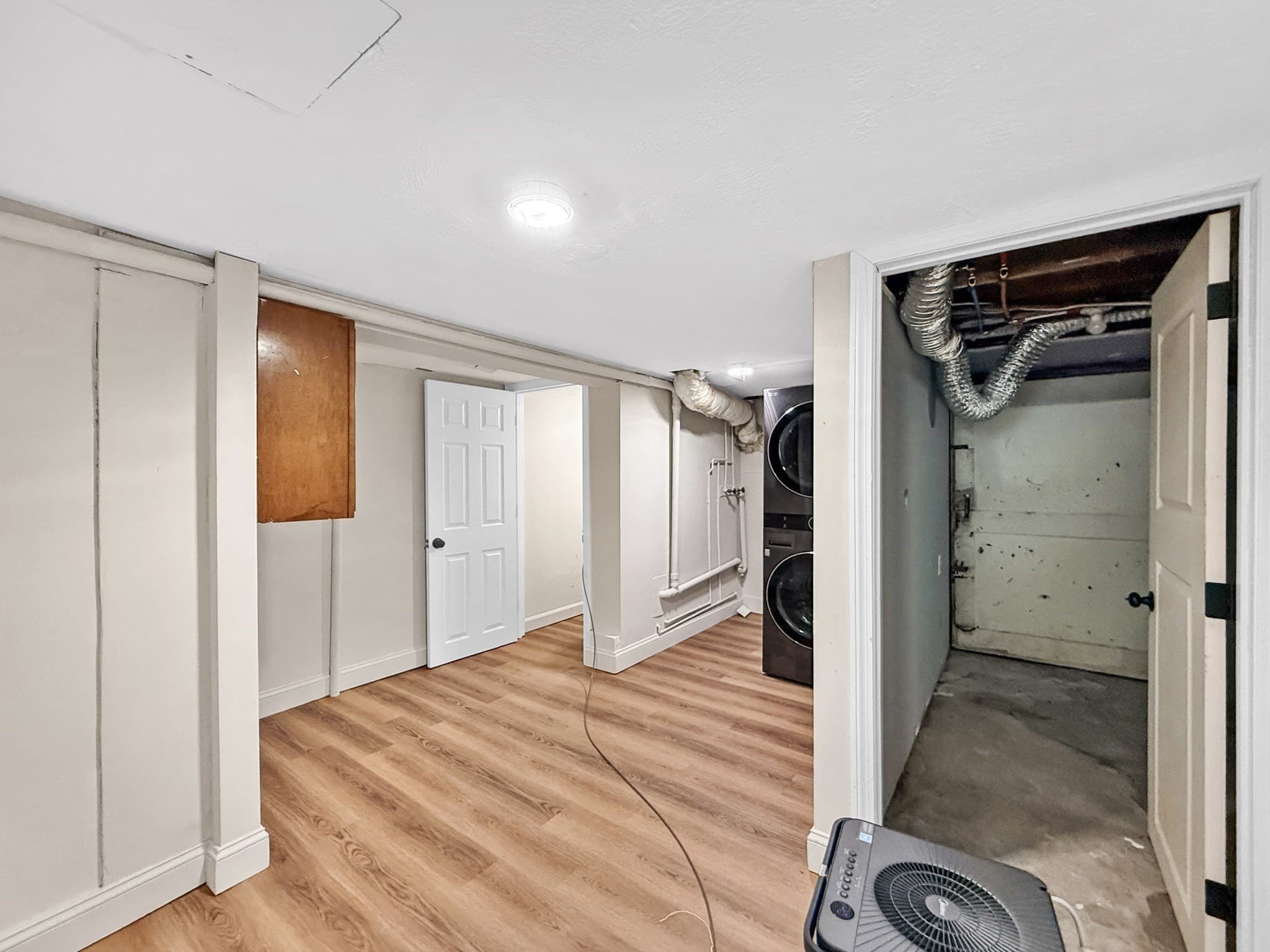 Single Family Residence at 89 Goodale St, Haverhill MA 01830, photo 24 of 36