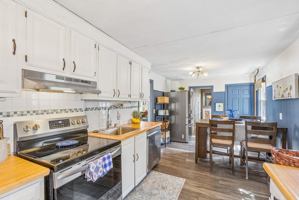 104 East Street, North Attleboro MA 02760 photo 6