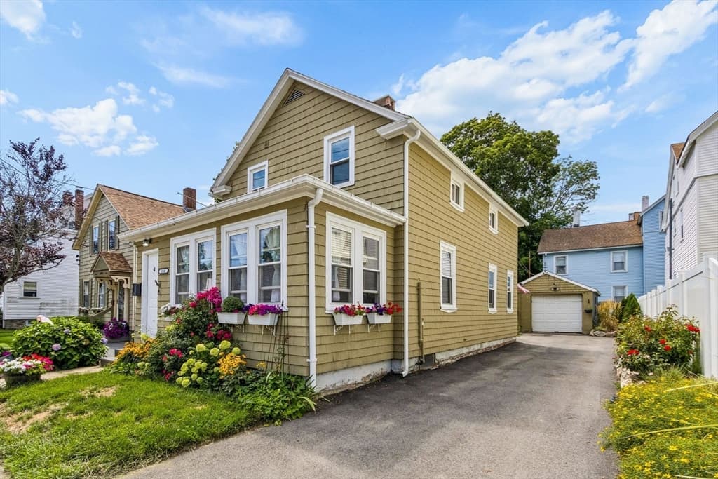 104 East Street, North Attleboro MA 02760