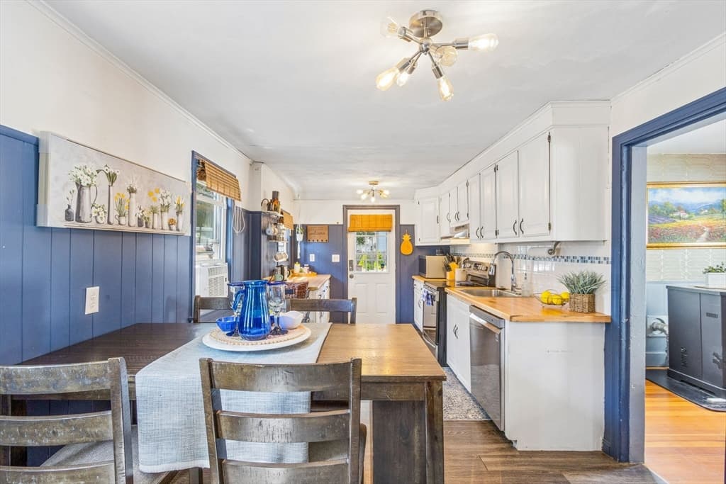 104 East Street, North Attleboro MA 02760 photo 9
