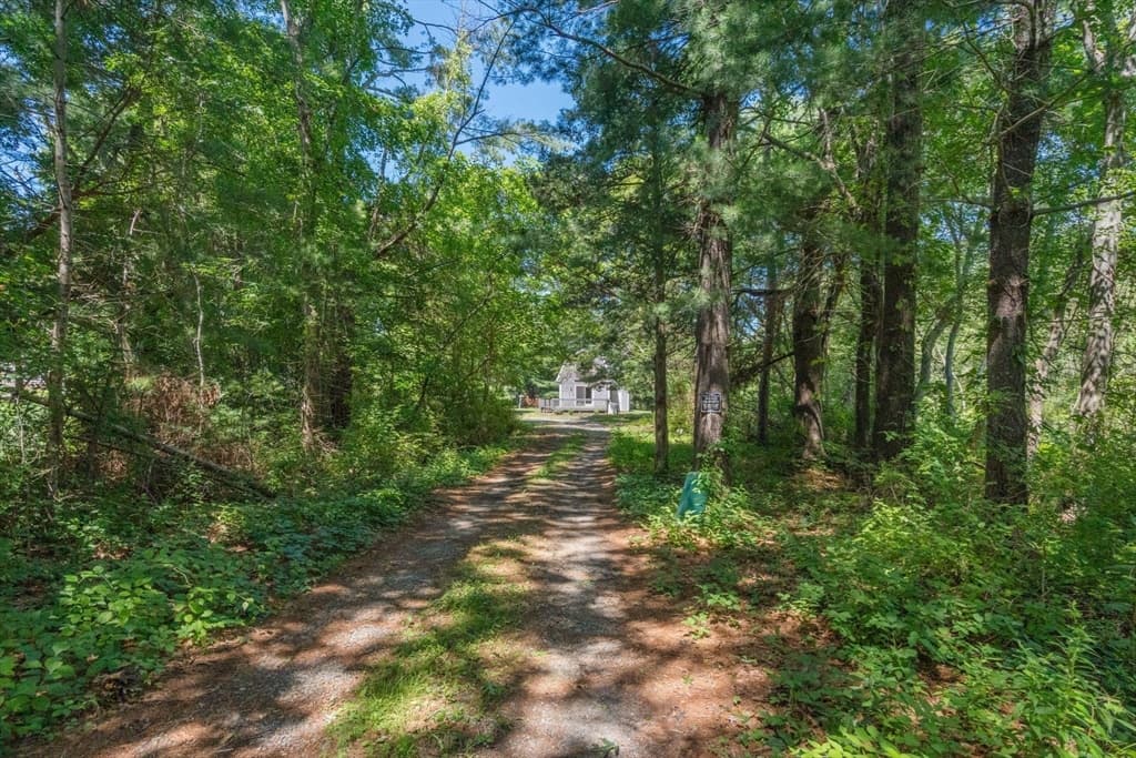 32 Acushnet Rd, Mattapoisett MA 02739 photo 5