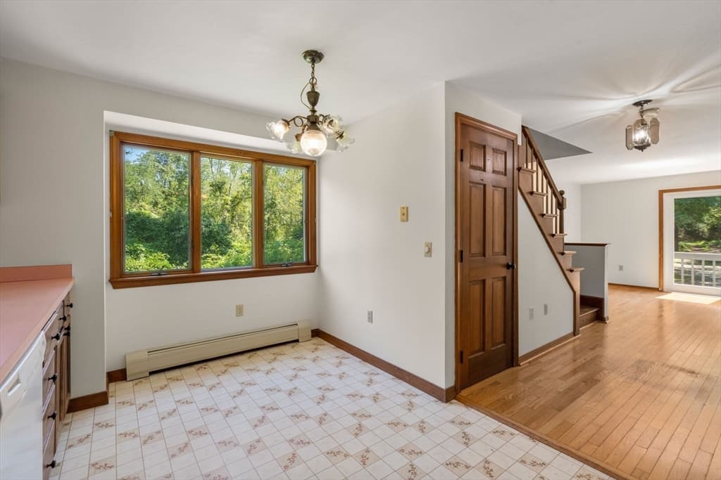 32 Acushnet Rd, Mattapoisett MA 02739 photo 9