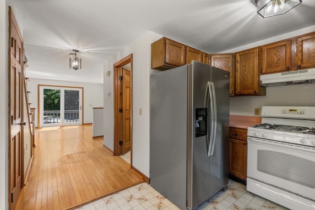 32 Acushnet Rd, Mattapoisett MA 02739 photo 15