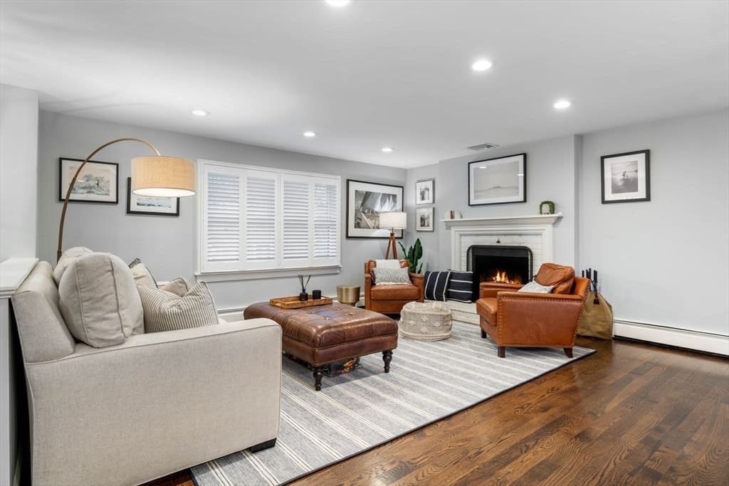 Single Family Residence at 11 Taft St, Marblehead MA 01945, Marblehead, photo 4 of 40