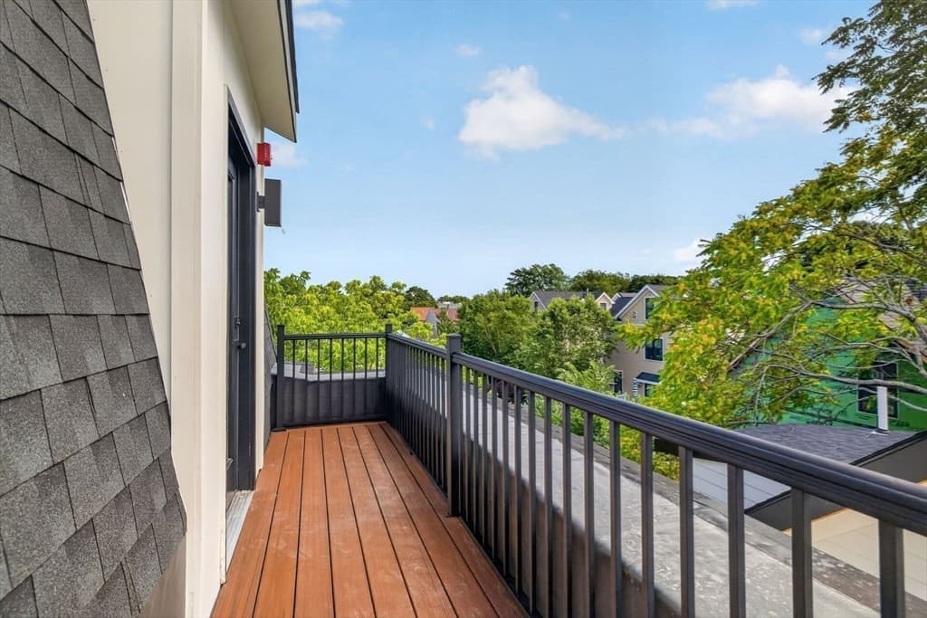 15 Clyde St # F, Somerville MA 02145 photo 18