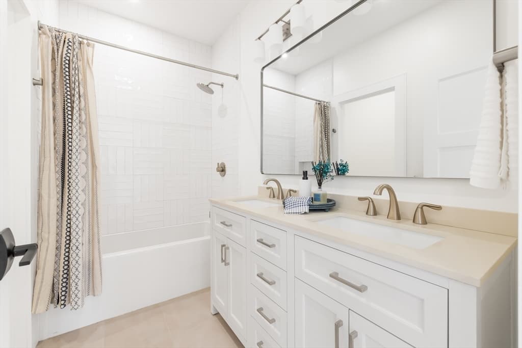 128 Carey Ave # 128, Watertown MA 02472 photo 23