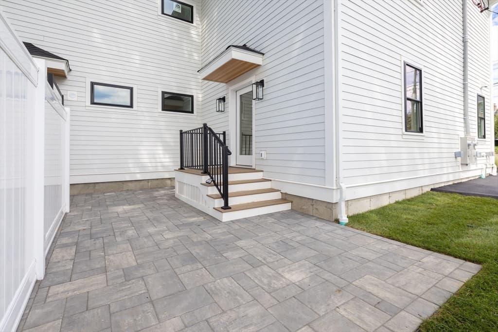 128 Carey Ave # 128, Watertown MA 02472 photo 34