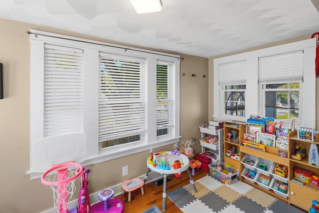 179 Pilgrim Ave, Worcester MA 01604 photo 16