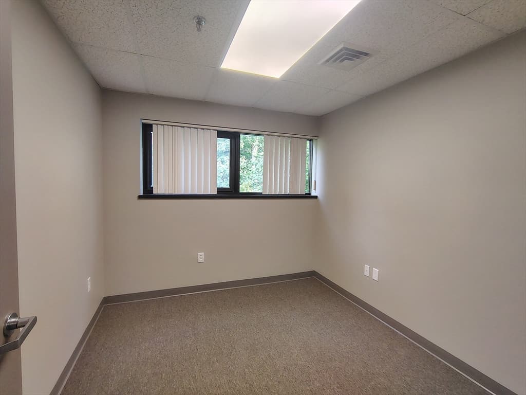 511 W Grove St # 302, Middleboro MA 02346 photo 6