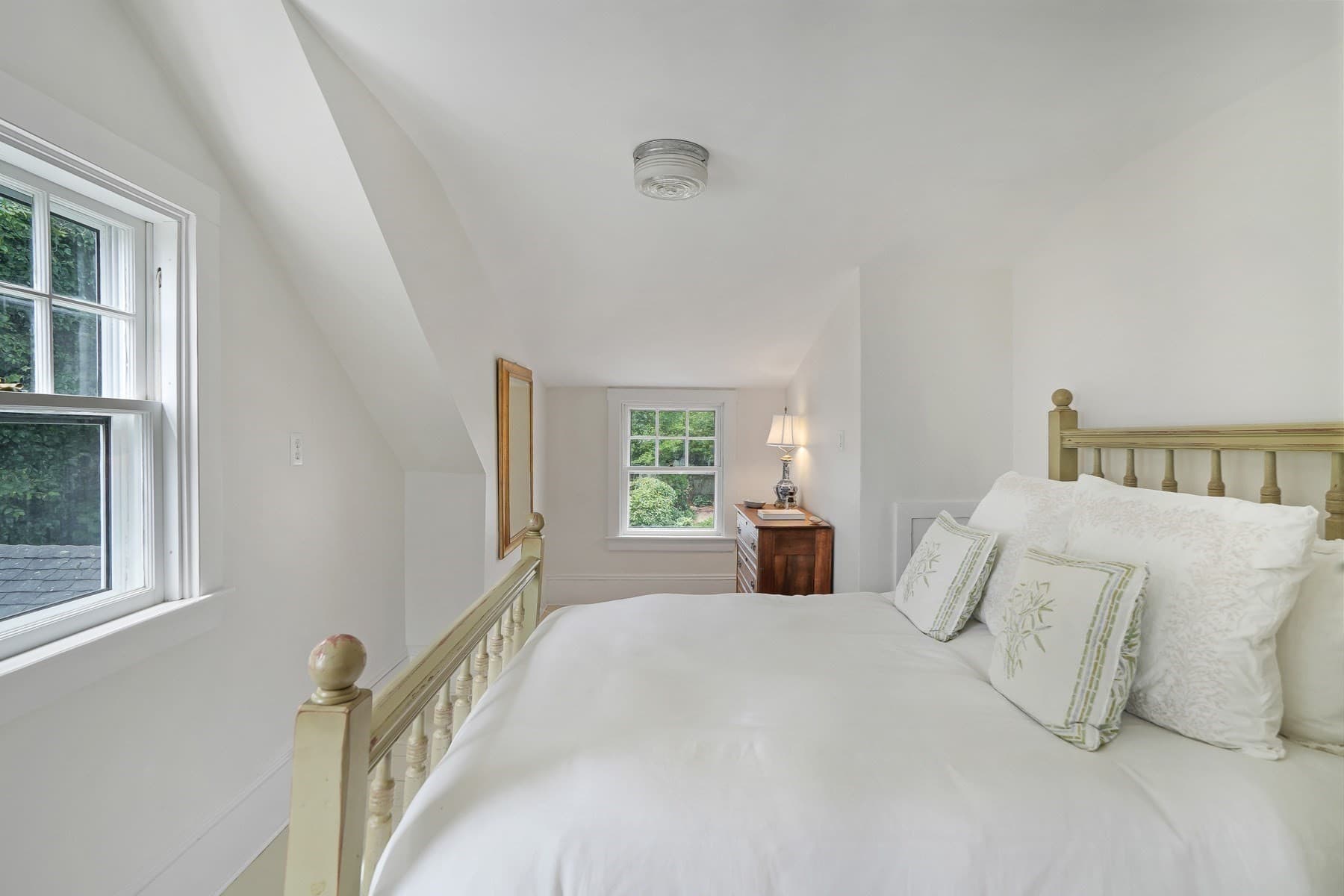 Single Family Residence at 124 Main St., Tisbury MA 02568, photo 35 of 42