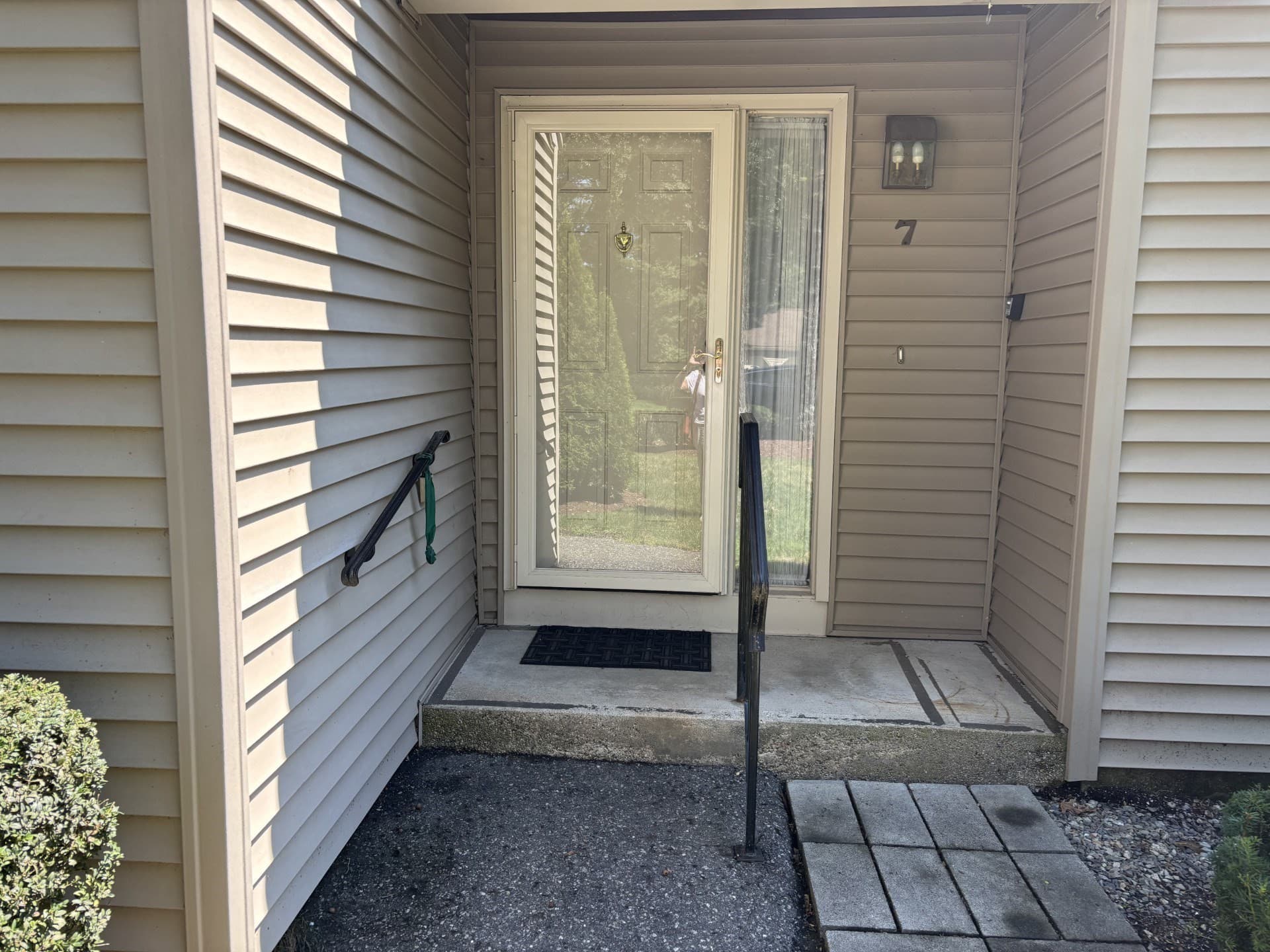 Condominium at 7 Astra # 7, Wayland MA 01778, Wayland, photo 2 of 9