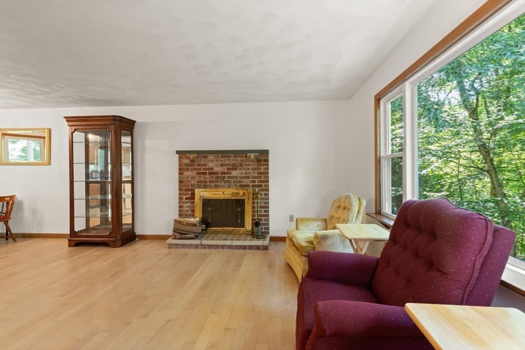 58 Roosevelt Rd, Wilmington MA 01887 photo 13