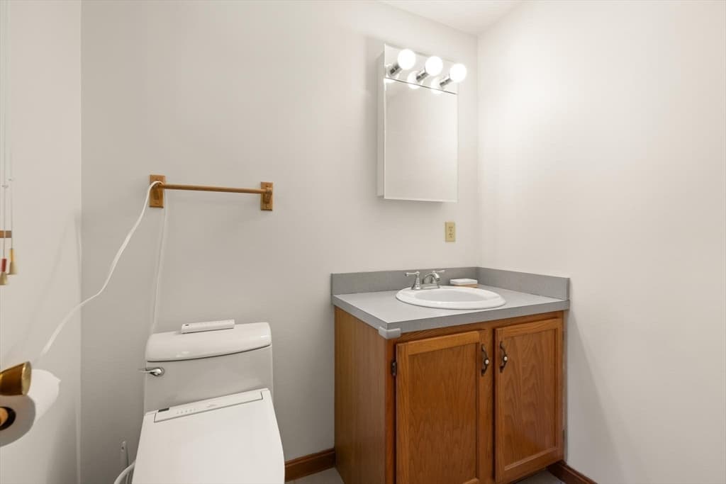 58 Roosevelt Rd, Wilmington MA 01887 photo 17