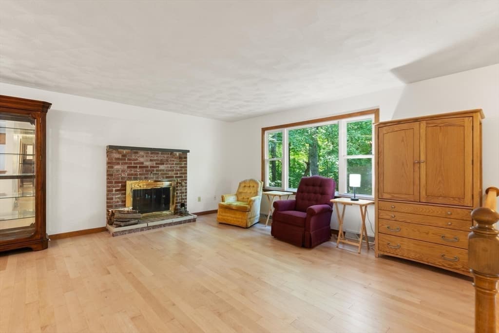 58 Roosevelt Rd, Wilmington MA 01887 photo 12