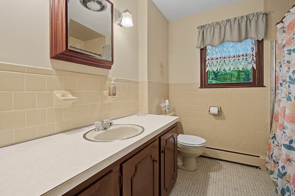 27 Peck Hill Road, Johnston RI 02919 photo 13
