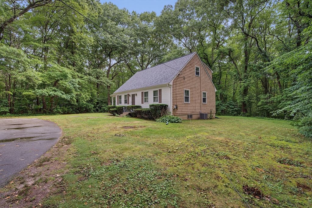 27 Peck Hill Road, Johnston RI 02919 photo 5