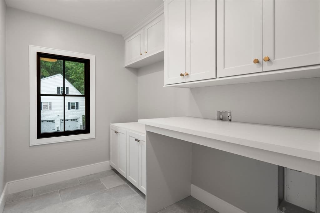 33 Harbor View Park, Milton MA 02186 photo 32