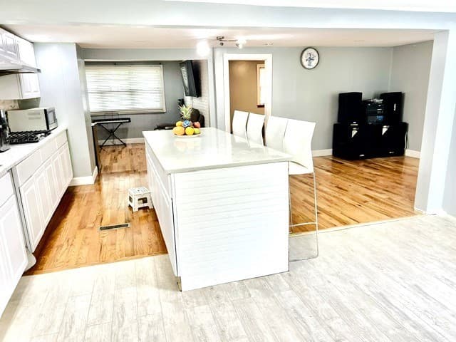 289 Burnham Rd, Lowell MA 01852 photo 4