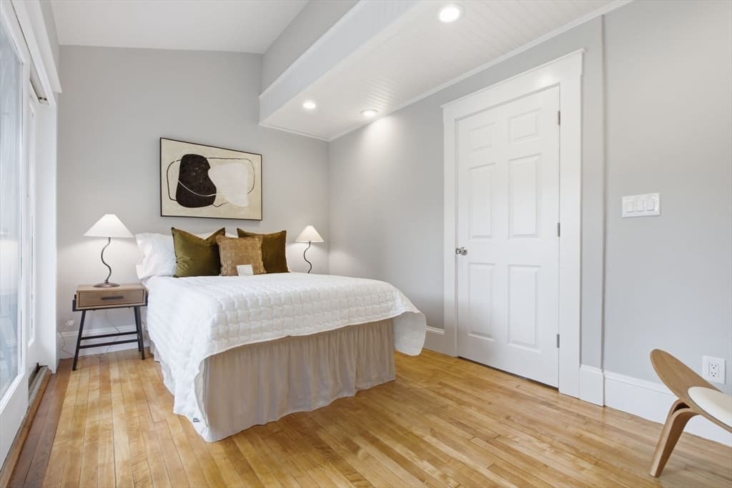 1174 Franklin St, Stoneham MA 02180 photo 20
