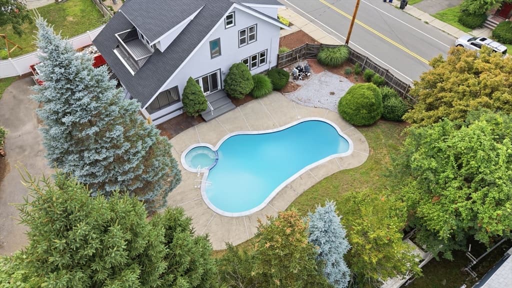 1174 Franklin St, Stoneham MA 02180 photo 40