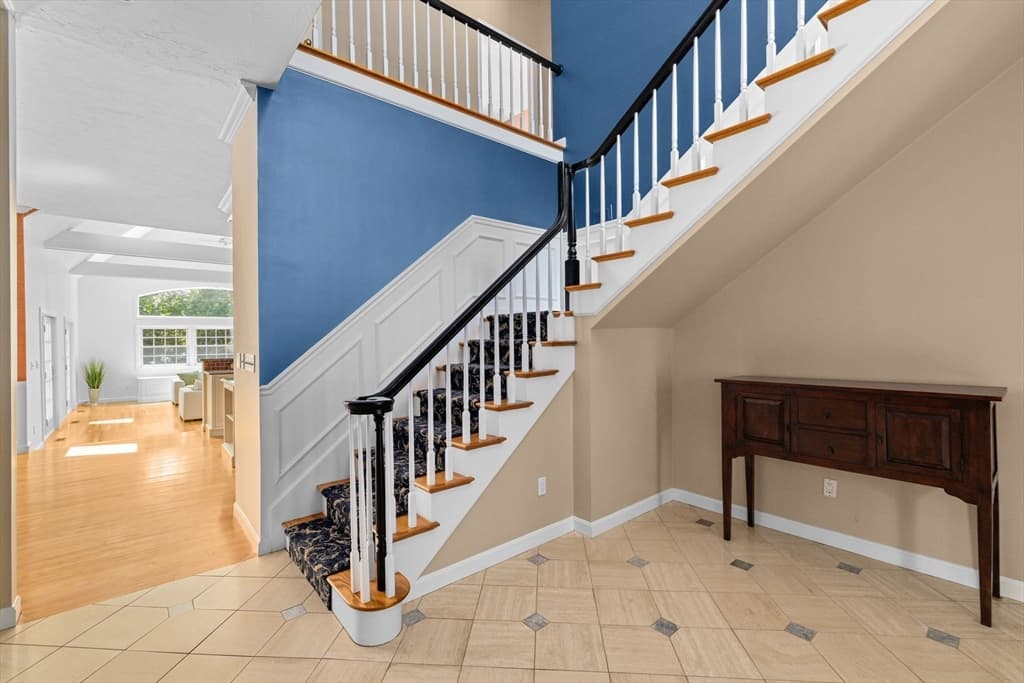 105 East St, Hingham MA 02043 photo 14