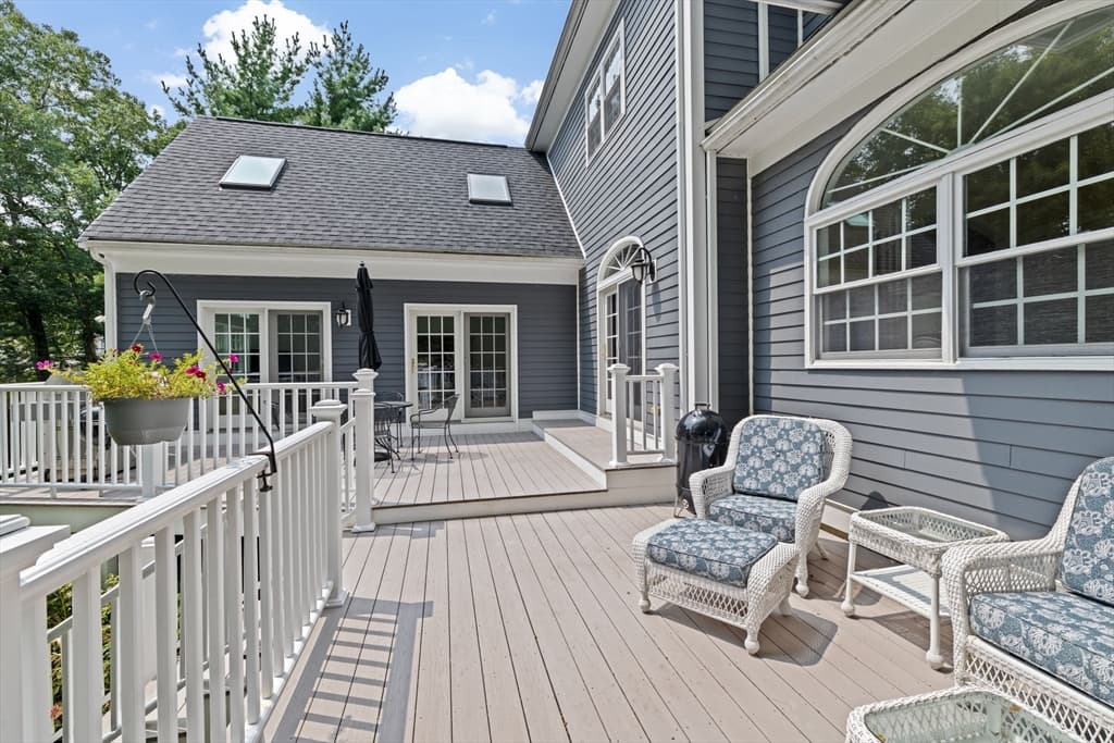 105 East St, Hingham MA 02043 photo 31
